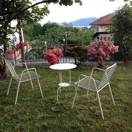 Hébergement de vacances Lago Maggiore Holiday Castello 40 *
